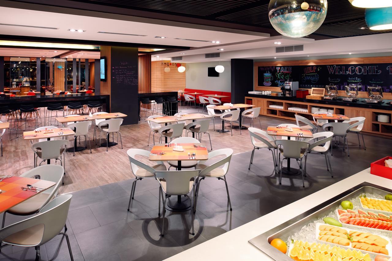 Ibis Sân Bay Sài Gòn Khách sạn