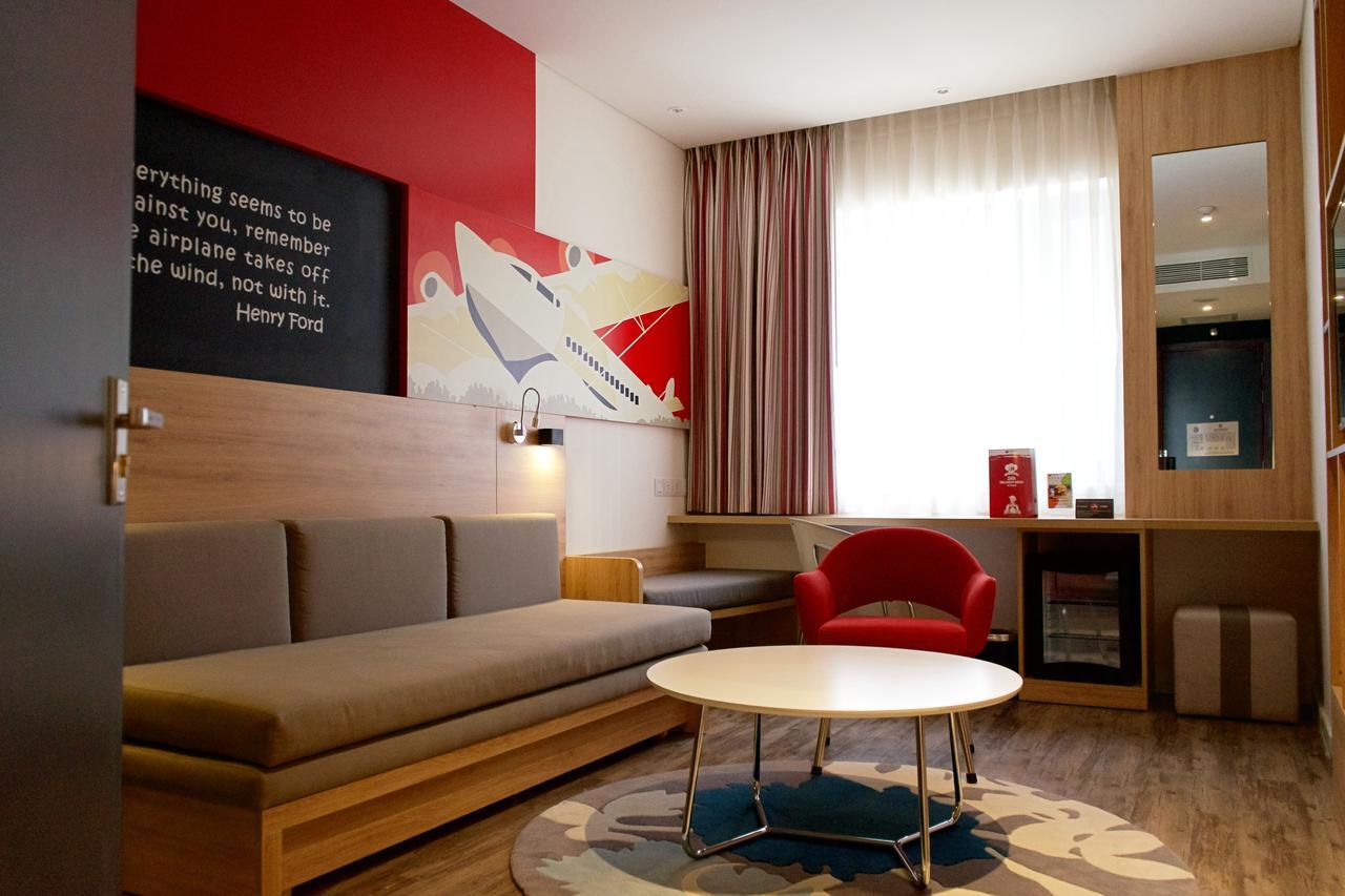 Khách sạn Ibis Sân Bay Sài Gòn TP. Hồ Chí Minh
